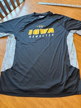 Under Armour Black and Yellow Iowa Hawkeyes Performance Shirt